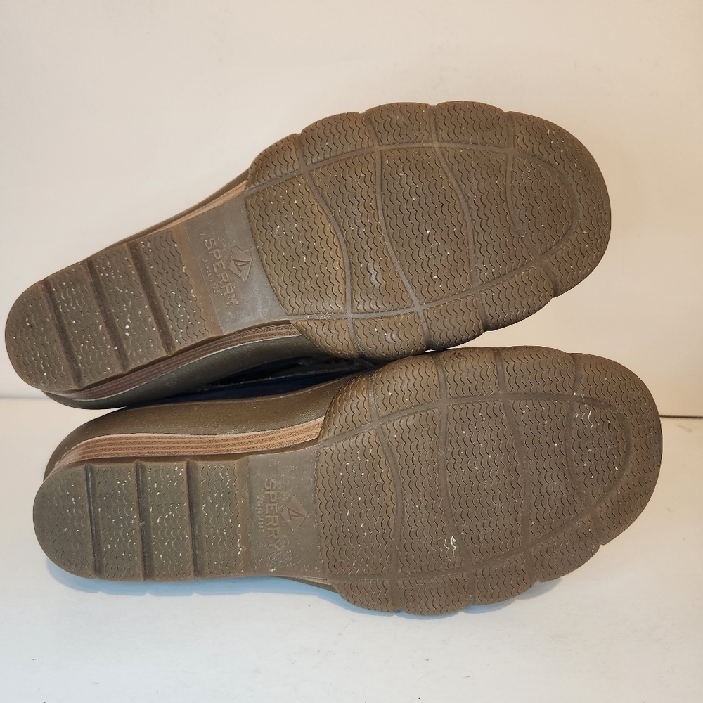 Used Sperry Women's Duck boots size 7 1/2 - Picture 12 of 16